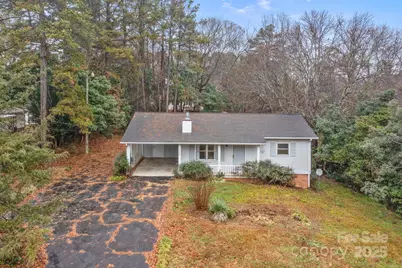 1158 Sunset Court, Conover, NC 28613 - Photo 2
