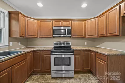 1158 Sunset Court, Conover, NC 28613 - Photo 12