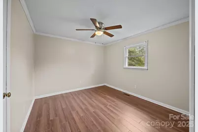 1158 Sunset Court, Conover, NC 28613 - Photo 18