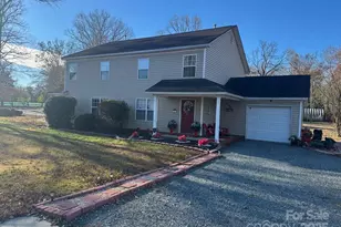 4653 Perkins Rd, Charlotte, NC 28269 - Photo 2