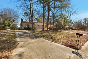 9901 Arbor Dale Ave, Charlotte, NC 28215 - Photo 16