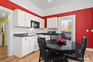 4739 Old Clyde Rd, Clyde, NC 28721 - Photo 8