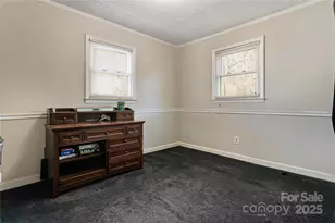 308 Hubbard St, Lincolnton, NC 28092 - Photo 14