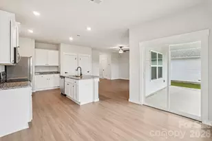 1113 Elyan St, Richburg, SC 29729 - Photo 4