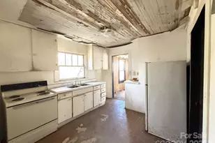 220 T E White Sr Dr, Albemarle, NC 28001 - Photo 26