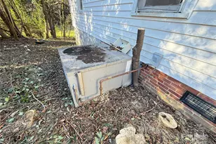 220 T E White Sr Dr, Albemarle, NC 28001 - Photo 10