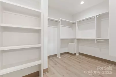 194 N Peace Haven Road, Winston Salem, NC 27104 - Photo 24