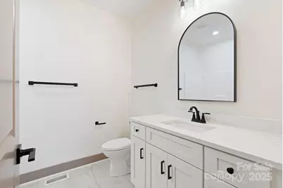 194 N Peace Haven Road, Winston Salem, NC 27104 - Photo 26