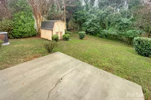 1214 Triece Ln, Charlotte, NC 28215 - Photo 16