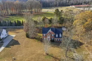 6525 Heath Glen Dr, Mint Hill, NC 28227 - Photo 2