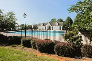 10814 Derryrush Dr, Charlotte, NC 28213 - Photo 22