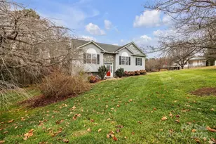 552 Meadowridge Dr, Taylorsville, NC 28681 - Photo 4