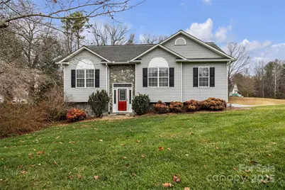 552 Meadowridge Drive, Taylorsville, NC 28681 - Photo 2