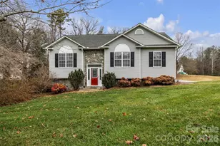 552 Meadowridge Dr, Taylorsville, NC 28681 - Photo 4