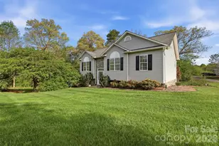 552 Meadowridge Dr, Taylorsville, NC 28681 - Photo 4