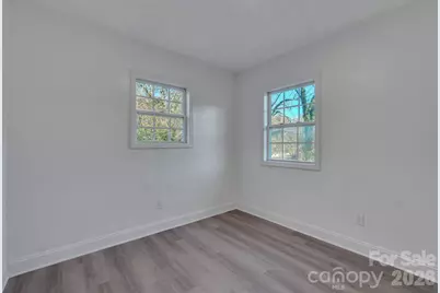 49 E Livingston Street, Tryon, NC 28782 - Photo 14