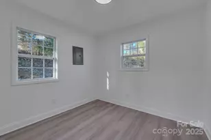 49 E Livingston St, Tryon, NC 28782 - Photo 16