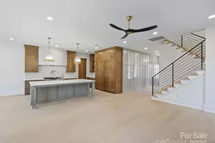 923 Laurel Creek Ln, Charlotte, NC 28211 - Photo 10