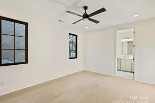 923 Laurel Creek Ln, Charlotte, NC 28211 - Photo 38