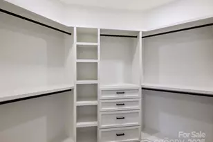 923 Laurel Creek Ln, Charlotte, NC 28211 - Photo 34