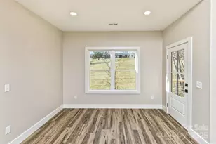 115 Peyton Elaine Rd, Clyde, NC 28721 - Photo 10