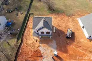 148 Longlea Dr, Clover, SC 29710 - Photo 8