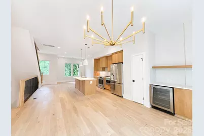 612 E 16th Street, Charlotte, NC 28206 - Photo 2