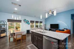 202 Paradise Hills Cir, Mooresville, NC 28115 - Photo 8