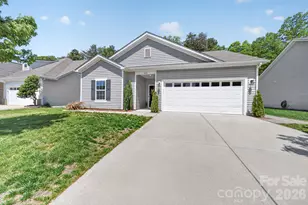 202 Paradise Hills Cir, Mooresville, NC 28115 - Photo 2