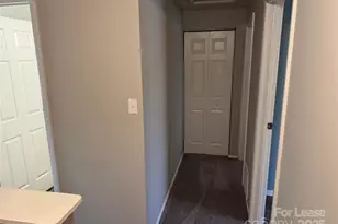 1201 Scaleybark Rd, Charlotte, NC 28209 - Photo 20