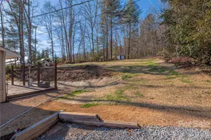 2746 Turnpike Rd, Horse Shoe, NC 28742 - Photo 18