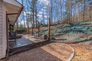 2746 Turnpike Rd, Horse Shoe, NC 28742 - Photo 18