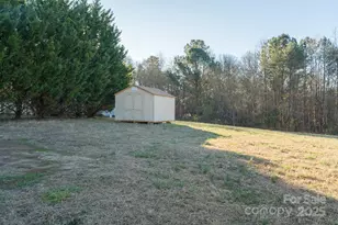 964 Lavender Rd, Grover, NC 28073 - Photo 24