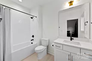 2703 Parkway Ave, Charlotte, NC 28208 - Photo 30