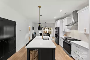 2703 Parkway Ave, Charlotte, NC 28208 - Photo 6