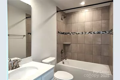 1538 Kee Court, Charlotte, NC 28203 - Photo 20