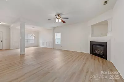 7007 Advocator Lane, Charlotte, NC 28216 - Photo 8