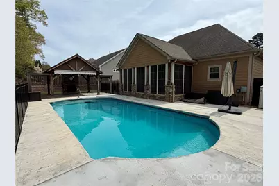 3911 13th Street NE, Hickory, NC 28601 - Photo 10