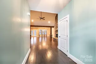 3911 13th St NE, Hickory, NC 28601 - Photo 14