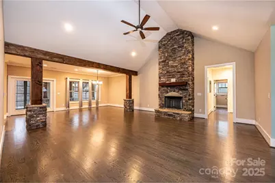 3911 13th Street NE, Hickory, NC 28601 - Photo 16