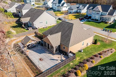 3911 13th Street NE, Hickory, NC 28601 - Photo 4