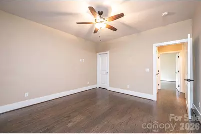 3911 13th Street NE, Hickory, NC 28601 - Photo 42