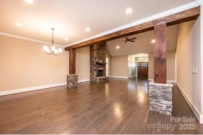 3911 13th Street NE, Hickory, NC 28601 - Photo 18