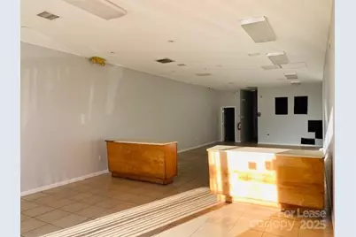 117 Vandiver Drive, Lincolnton, NC 28092 - Photo 2