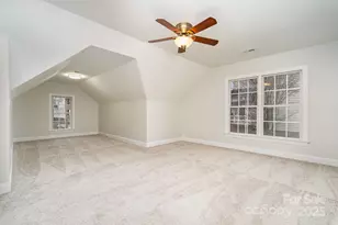 2615 Rolling Ridge Dr, Hickory, NC 28602 - Photo 22