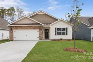 111 Ridgehaven Dr, Waynesville, NC 28786 - Photo 1