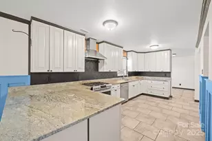 11338 Smoke Tree Ln, Charlotte, NC 28226 - Photo 14