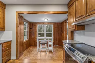 2523 Kool Park Rd NE, Hickory, NC 28601 - Photo 4