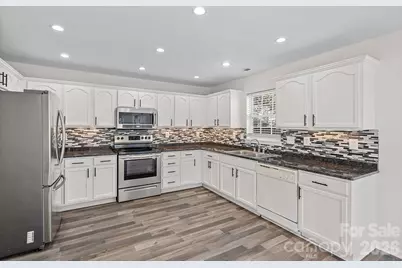 248 Commodore Loop, Mooresville, NC 28117 - Photo 2