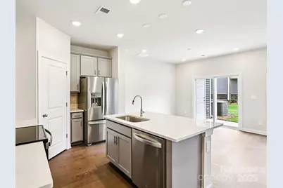 6122 Starview Terrace, Charlotte, NC 28216 - Photo 6